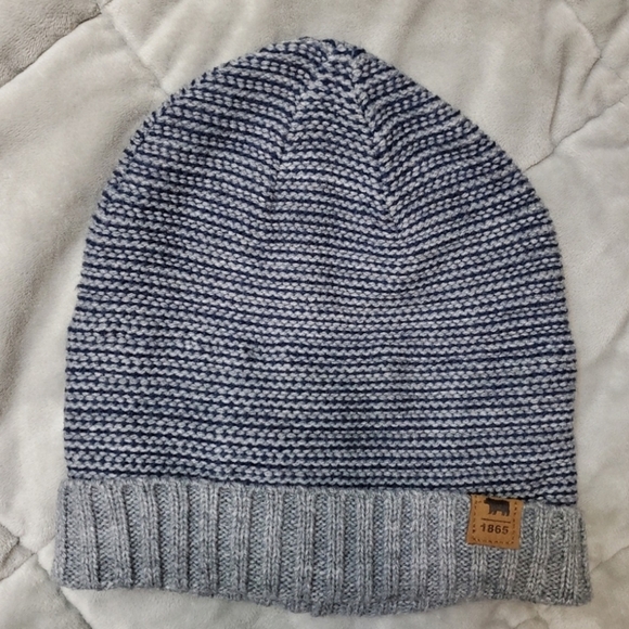🐣 Carter's Knit Beanie - Picture 1 of 1